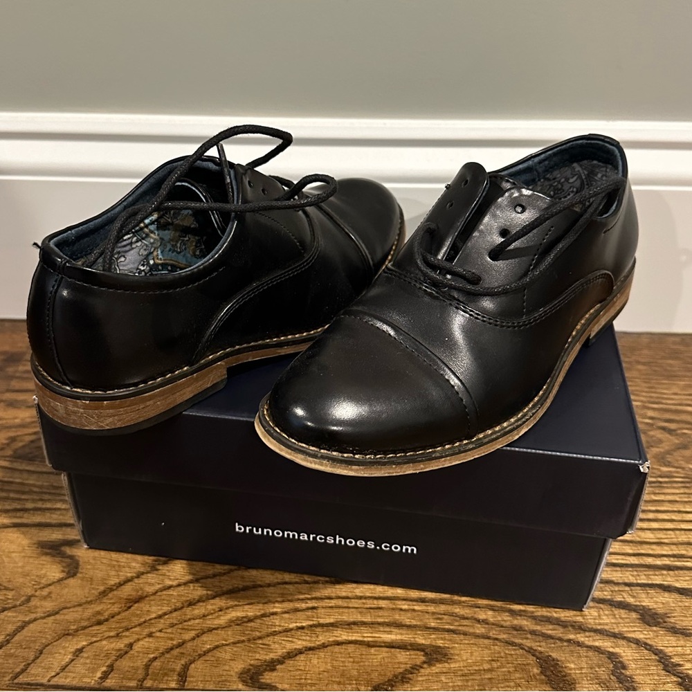 Boys black Oxford dress shoes size 12 with box